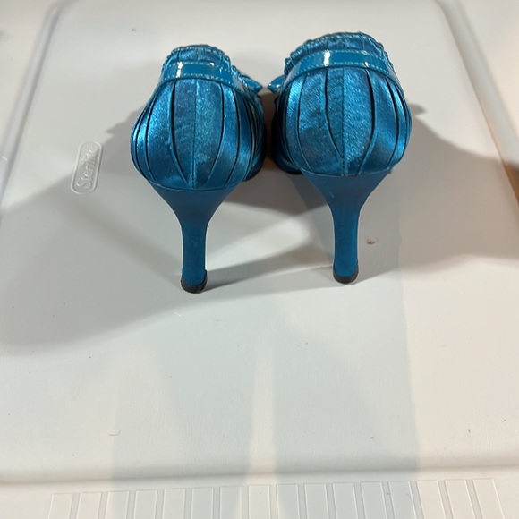 GREAT CONDITION CUTE BLUE HEELS! SIZE 7 - Picture 3 of 5
